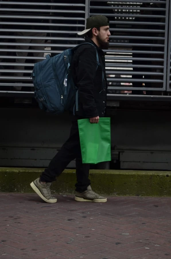 Bolsa Cambrel Emprende lista para despacho nacional desde Bogotá