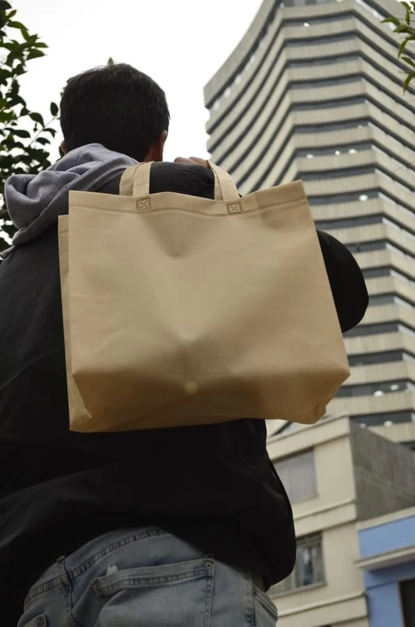 Foto de producto de la Eco Bag, línea Emprende — vista 3